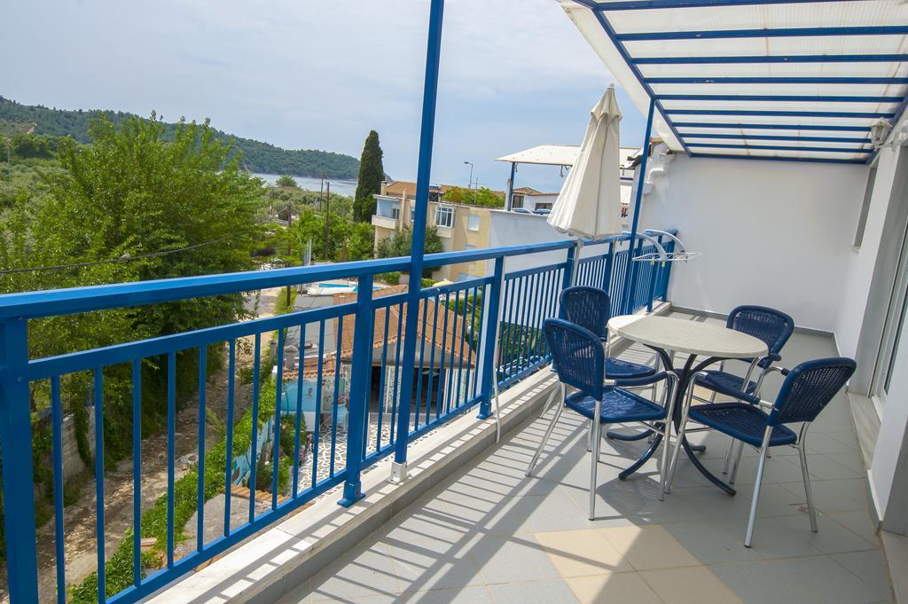 Studios Maria Потос Екстер'єр фото