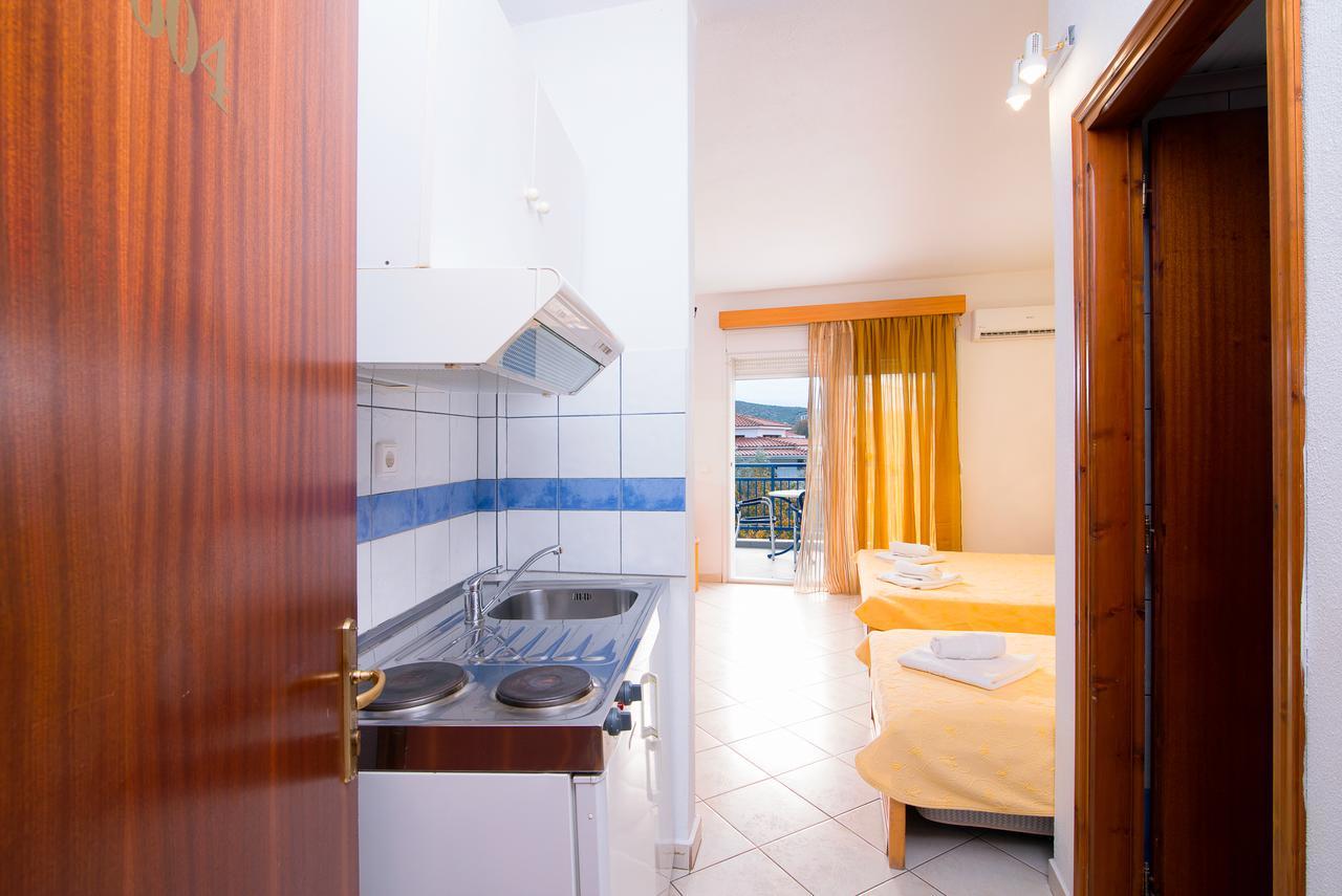 Studios Maria Потос Екстер'єр фото